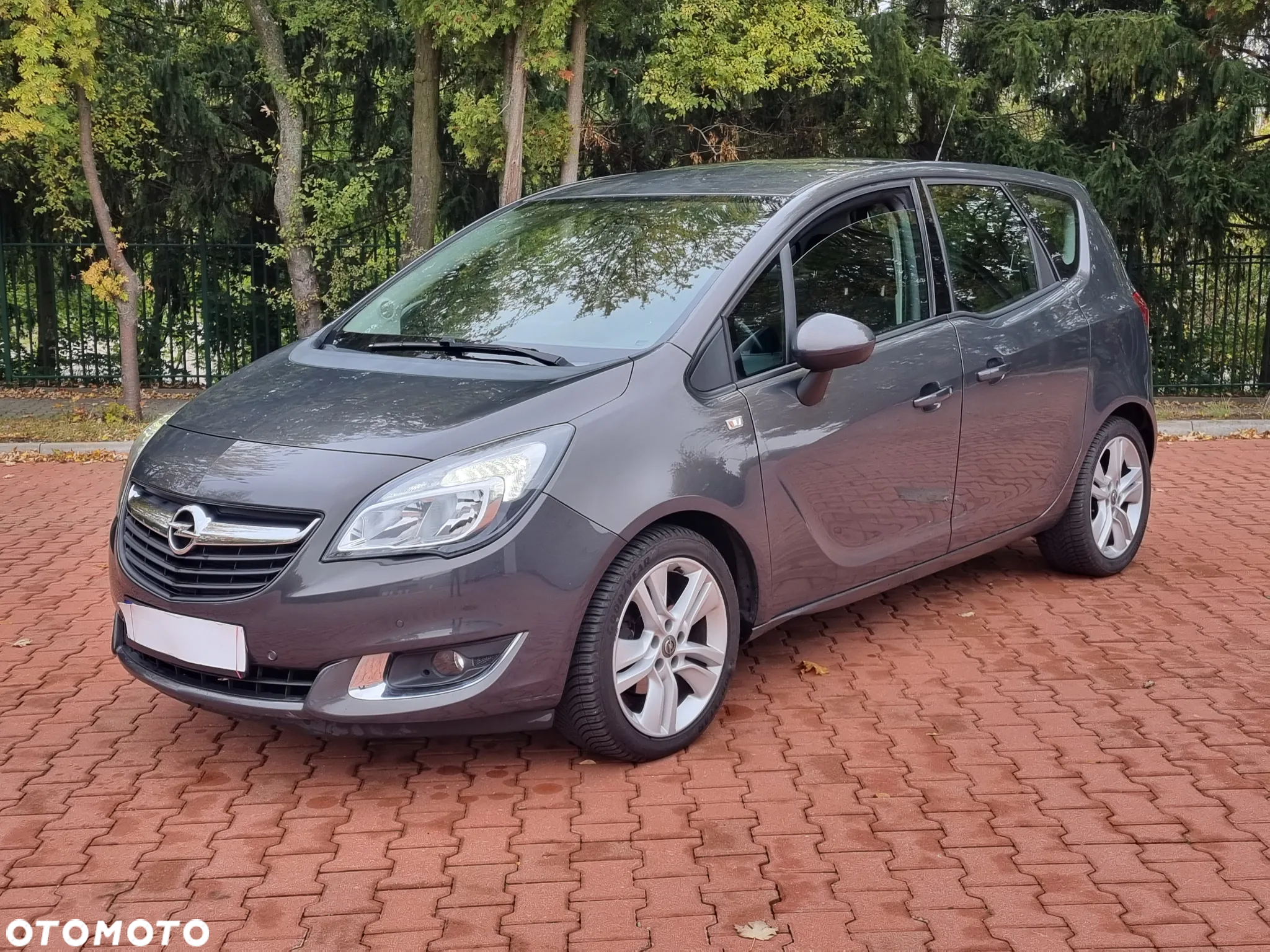 Opel Meriva 1.4 T Cosmo S&S - 3