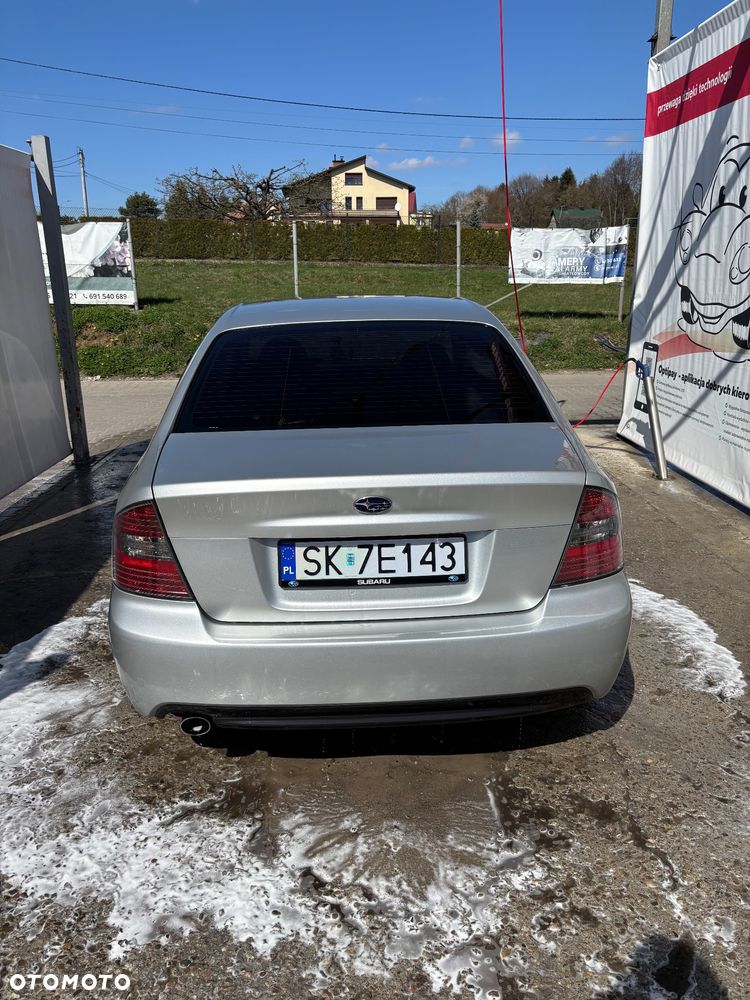 Subaru Legacy 2.0i AT - 2