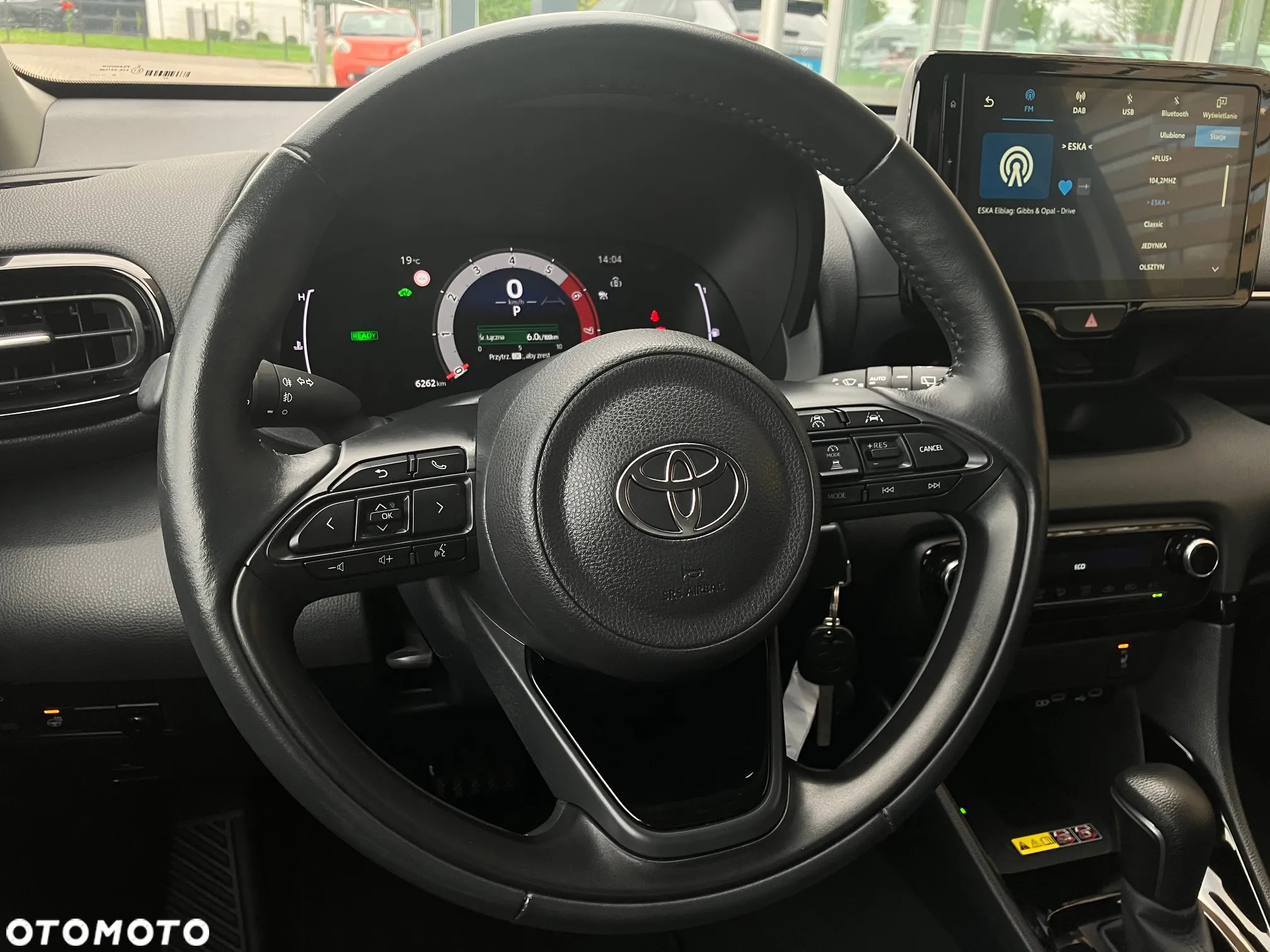 Toyota Yaris Hybrid 1.5 Style - 22