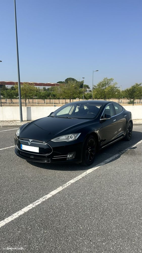 Tesla Model S 85 - 4