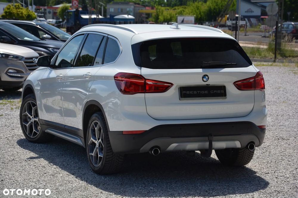 BMW X1 xDrive25i xLine - 15