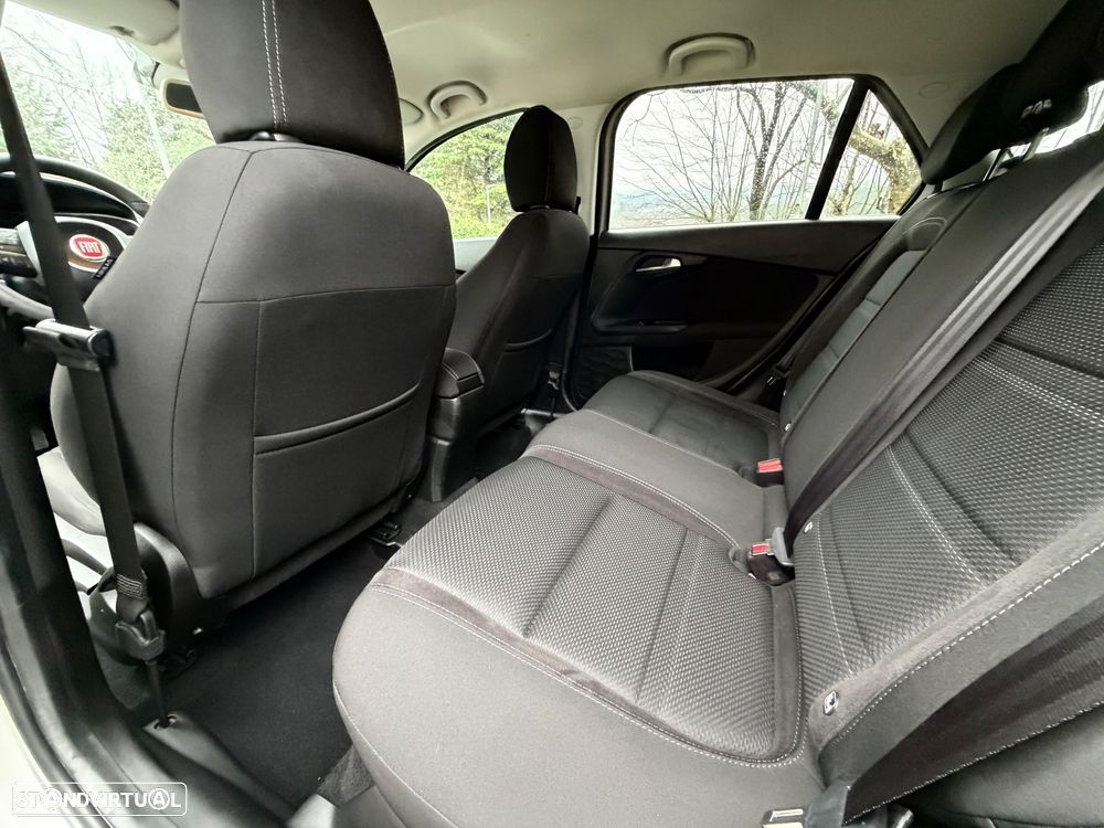 Fiat Tipo Station Wagon 1.3 M-Jet Lounge Tech - 27