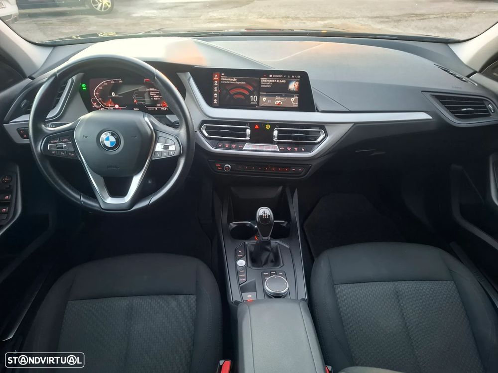 BMW 116 i Line Sport - 14