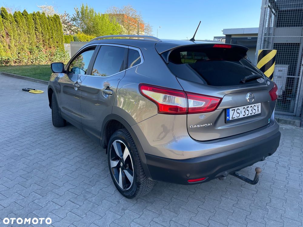 Nissan Qashqai 1.2 DIG-T Xtronic 360 - 3
