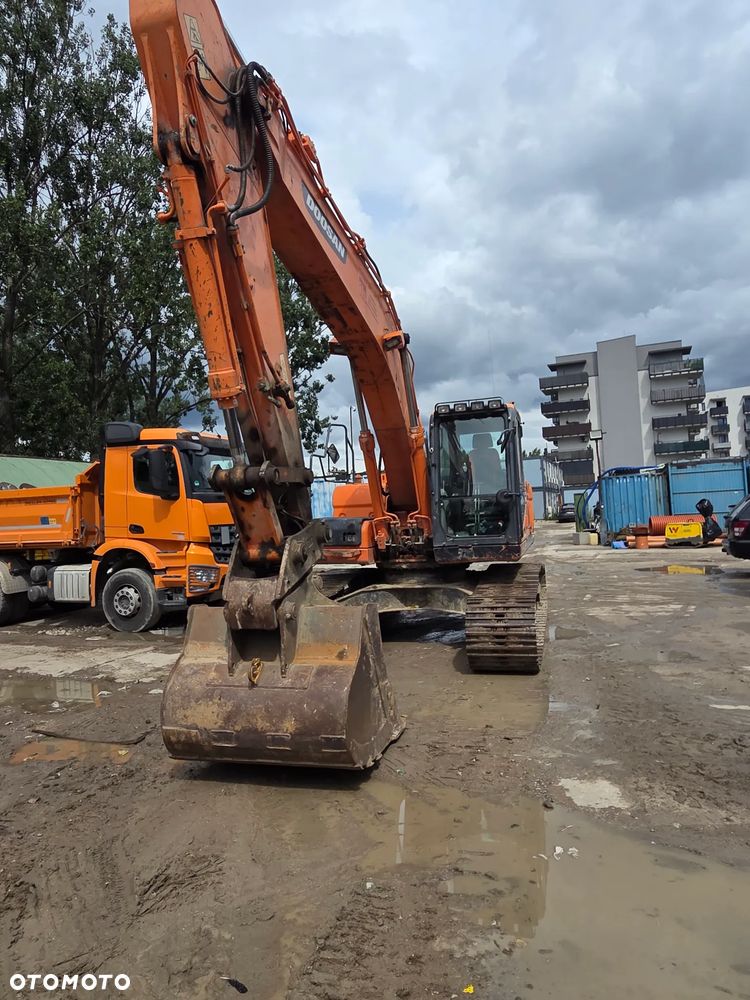 Doosan DX225 - 5