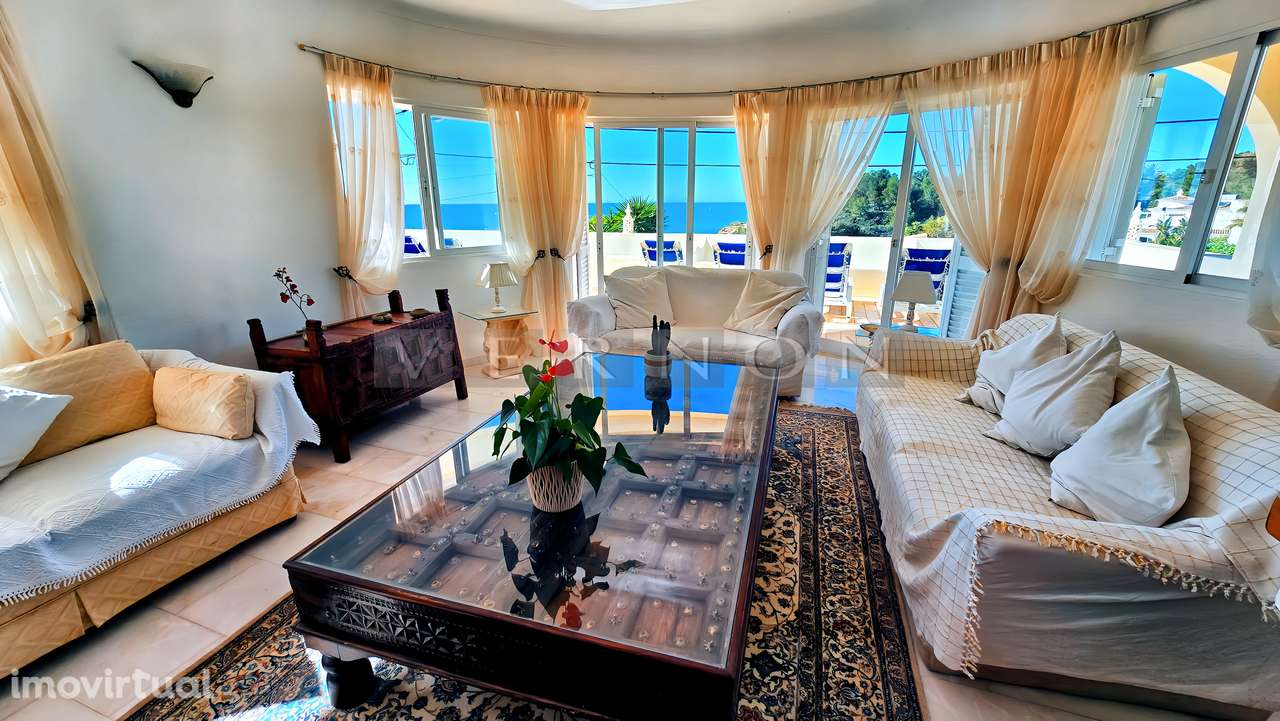 Algarve, para venda, moradia T5 primeira linha do mar com piscina aque - Grande imagem: 2/47