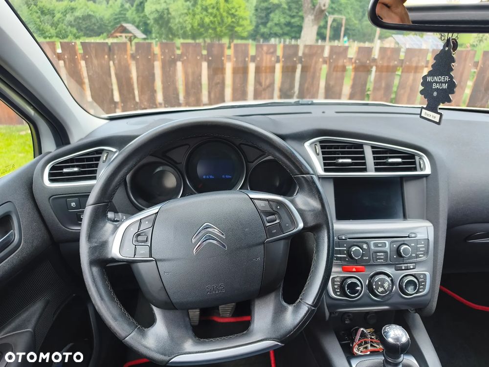Citroën C4 1.6 HDi Exclusive - 11
