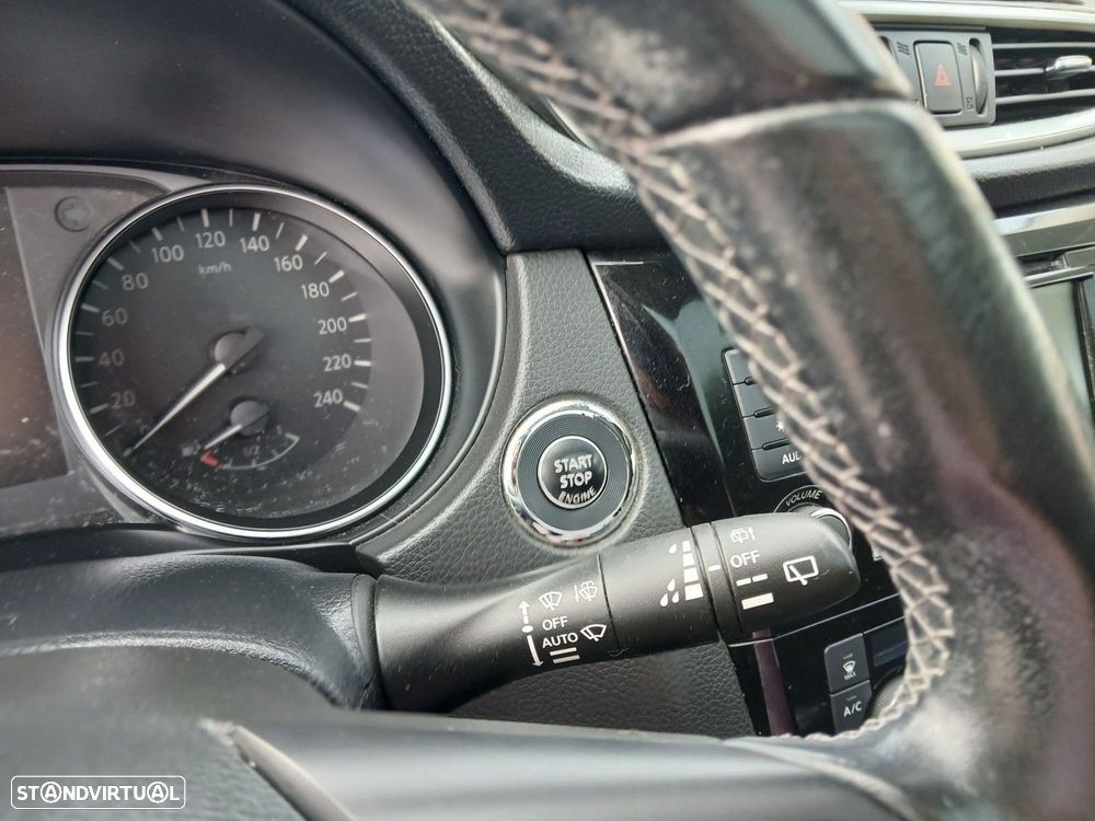 Nissan Qashqai 1.5 dCi N-Connecta - 25
