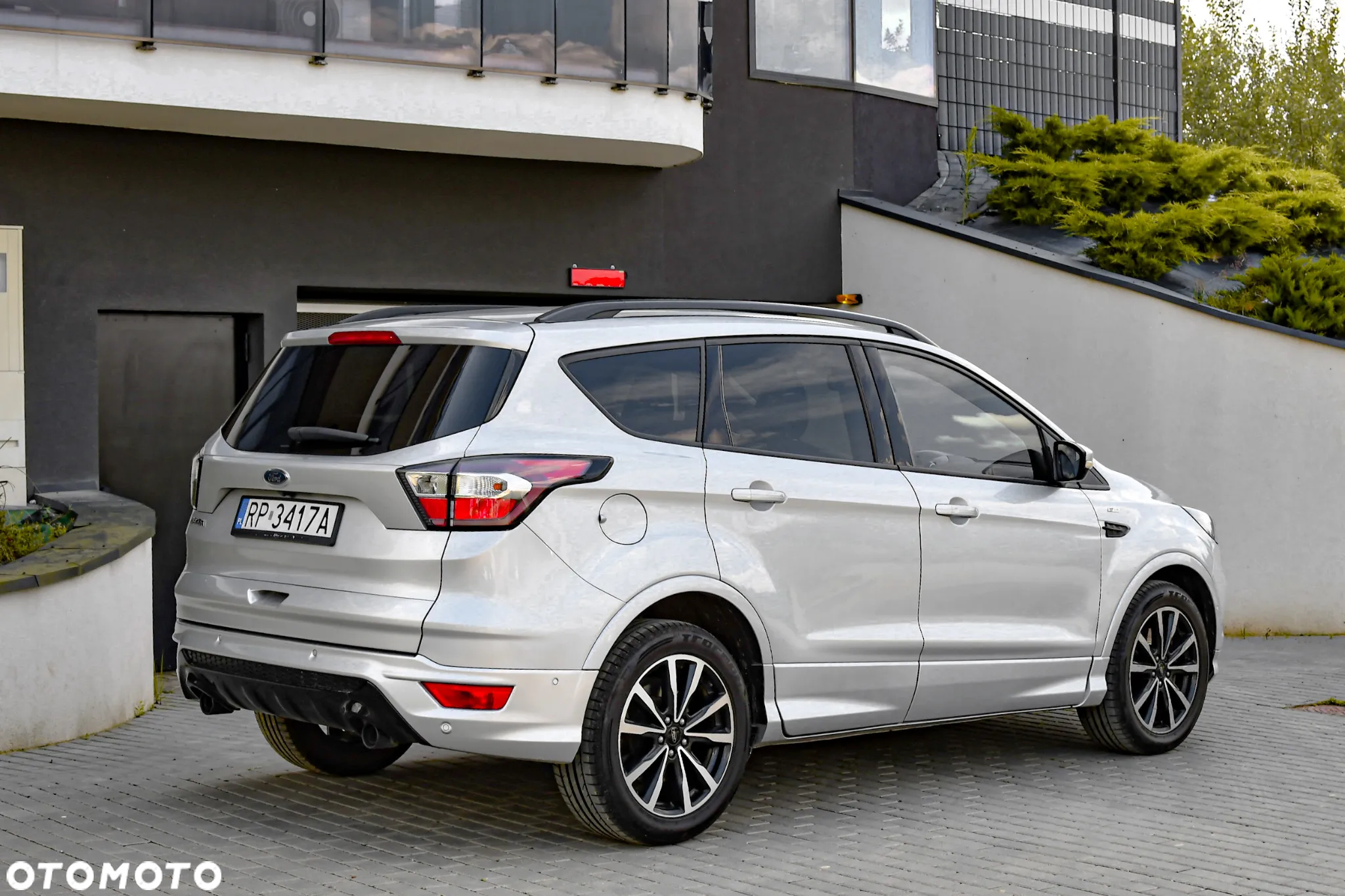 Ford Kuga 1.5 TDCi FWD ST-Line - 5