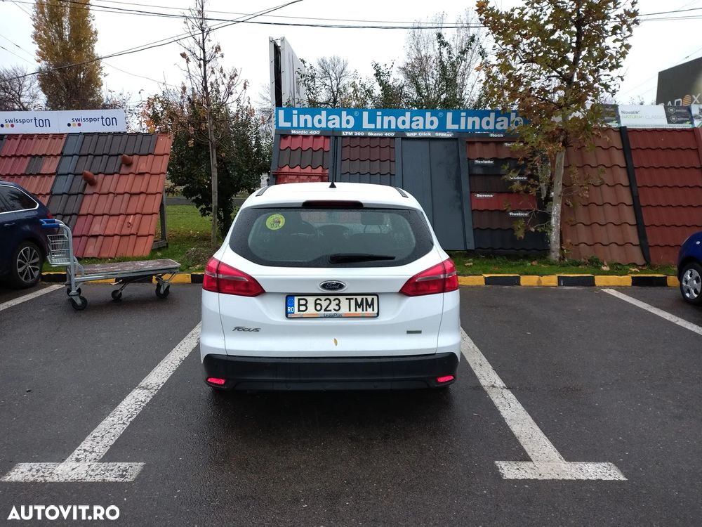 FORD Focus 2015 — imagine 6
