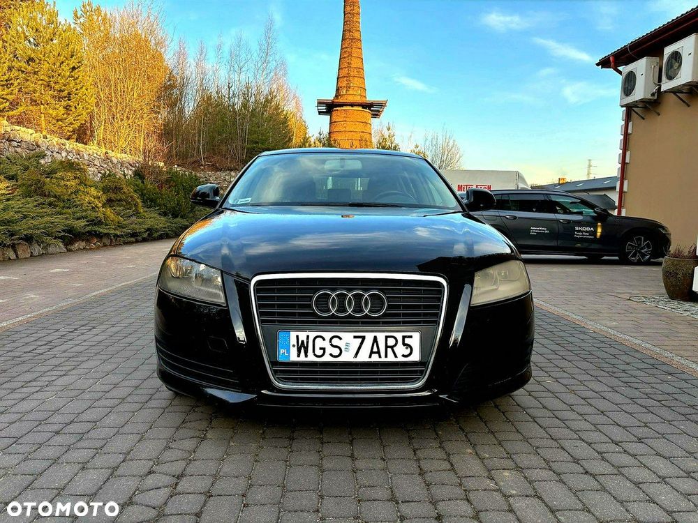 Audi A3 Sportback - 2