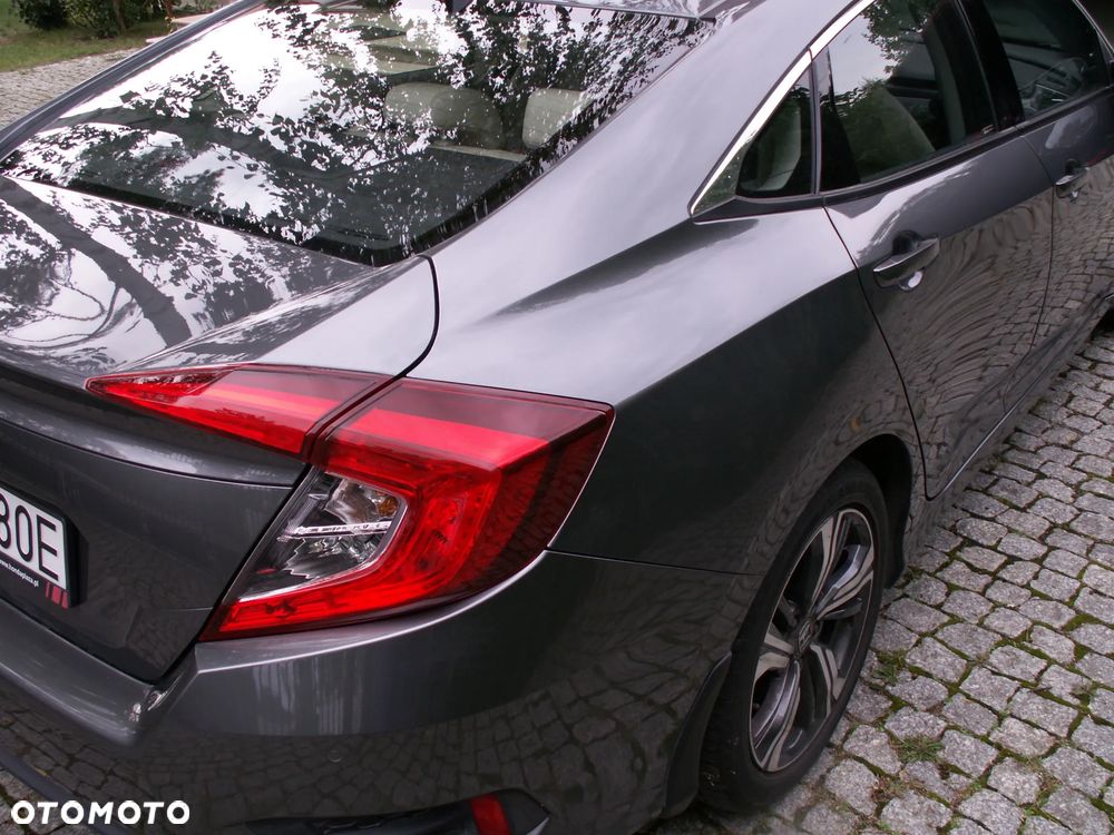 Honda Civic 1.5 T Executive - 6