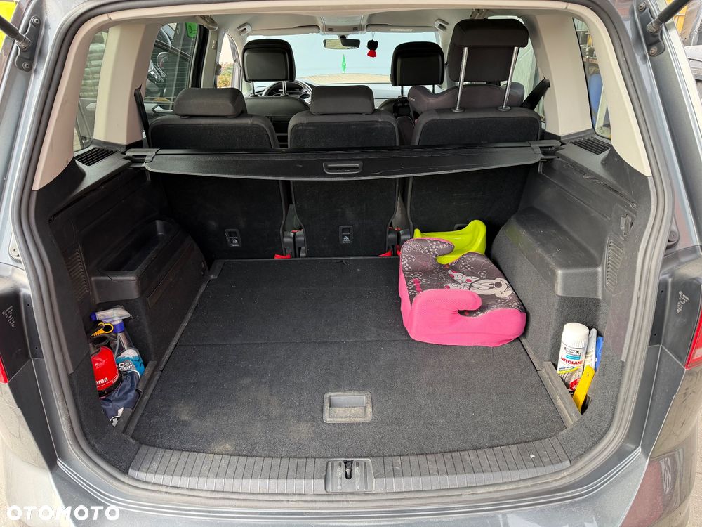 Volkswagen Touran 2.0 TDI BMT Comfortline DSG - 14