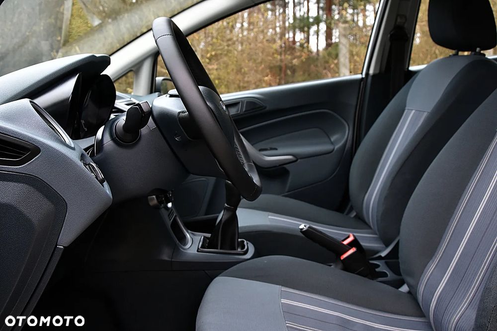 Ford Fiesta 1.25 Ambiente - 12
