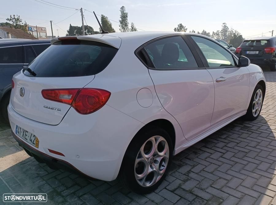 Alfa Romeo Giulietta 1.6 JTDM TCT - 5