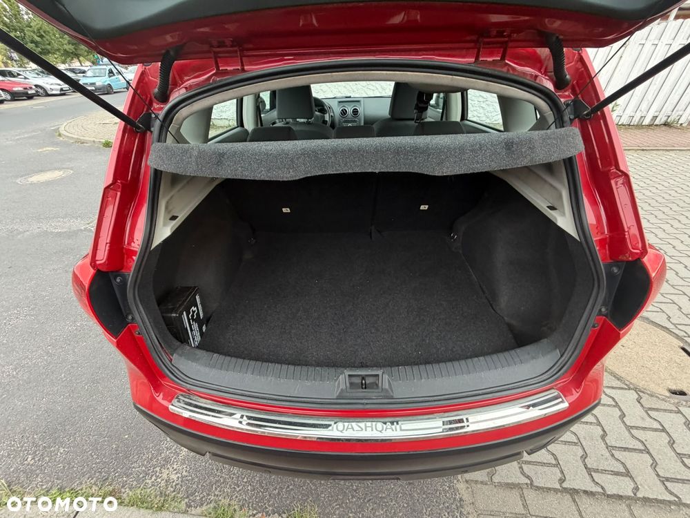 Nissan Qashqai 2.0 4 x 4 visia - 8