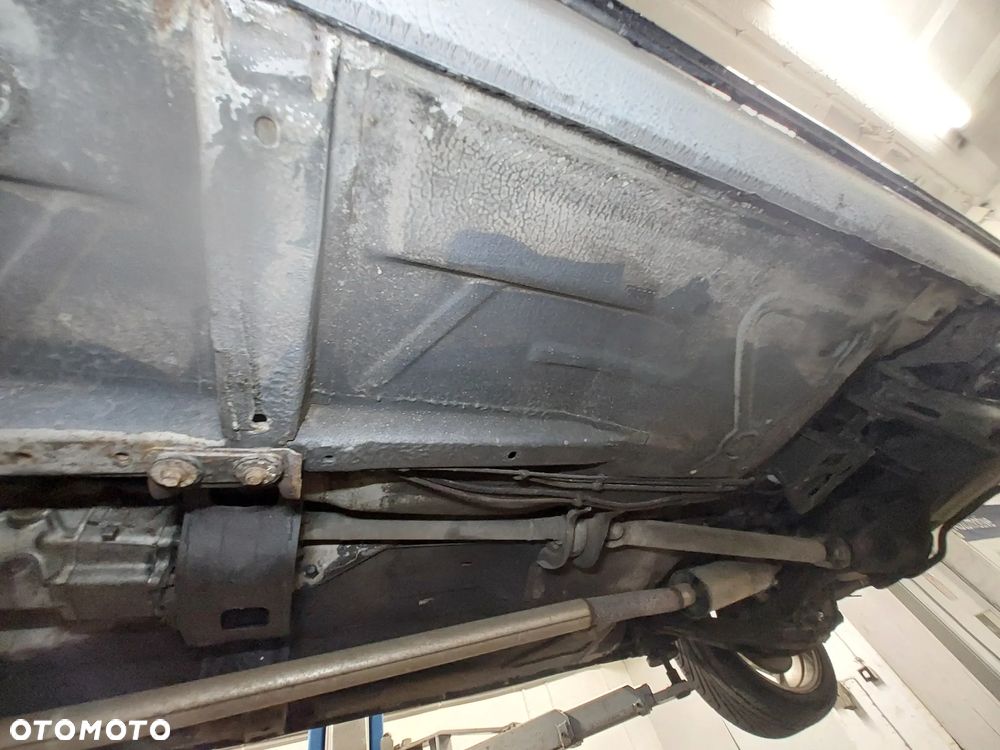 Volvo Seria 200 - 29