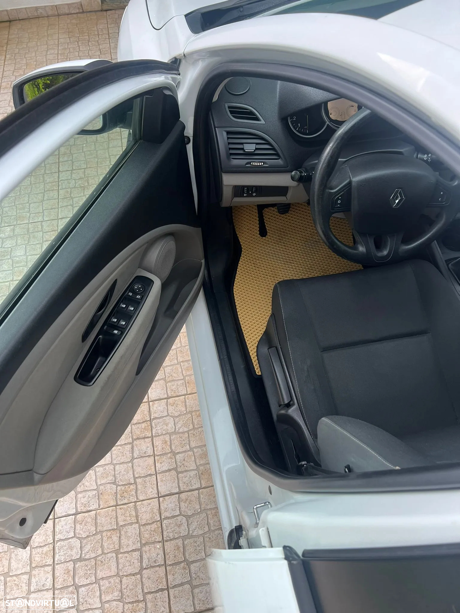 Renault Mégane 1.5 dCi Dynamique - 11