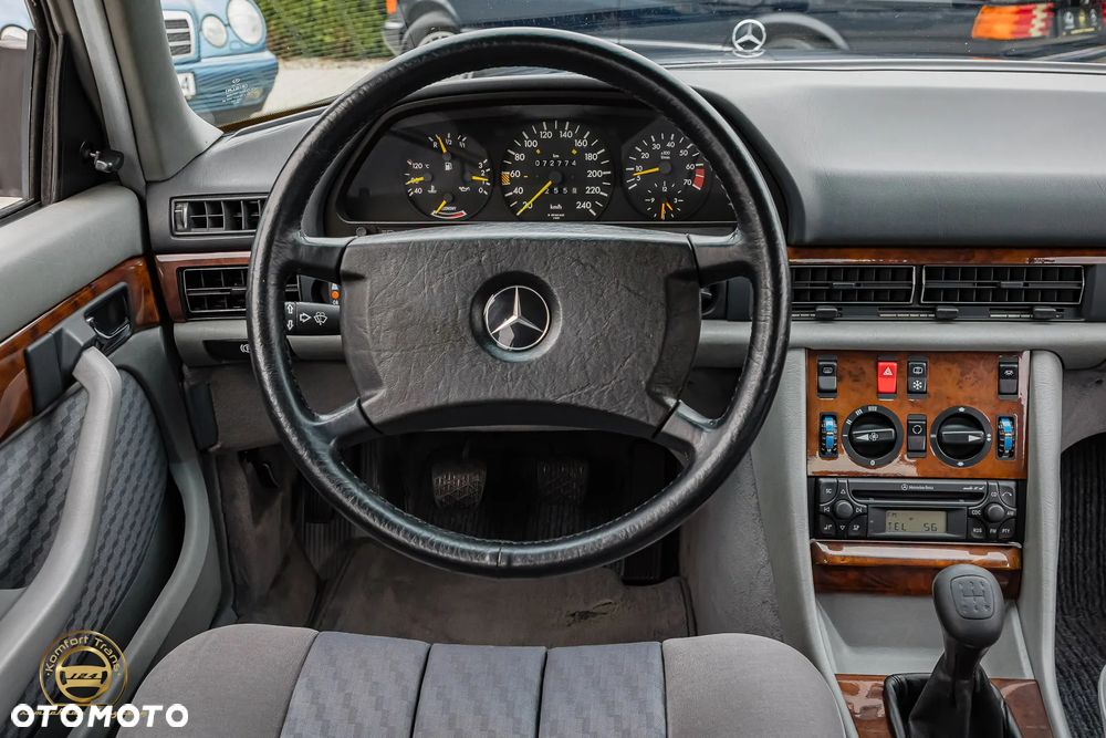 Mercedes-Benz Inny - 27