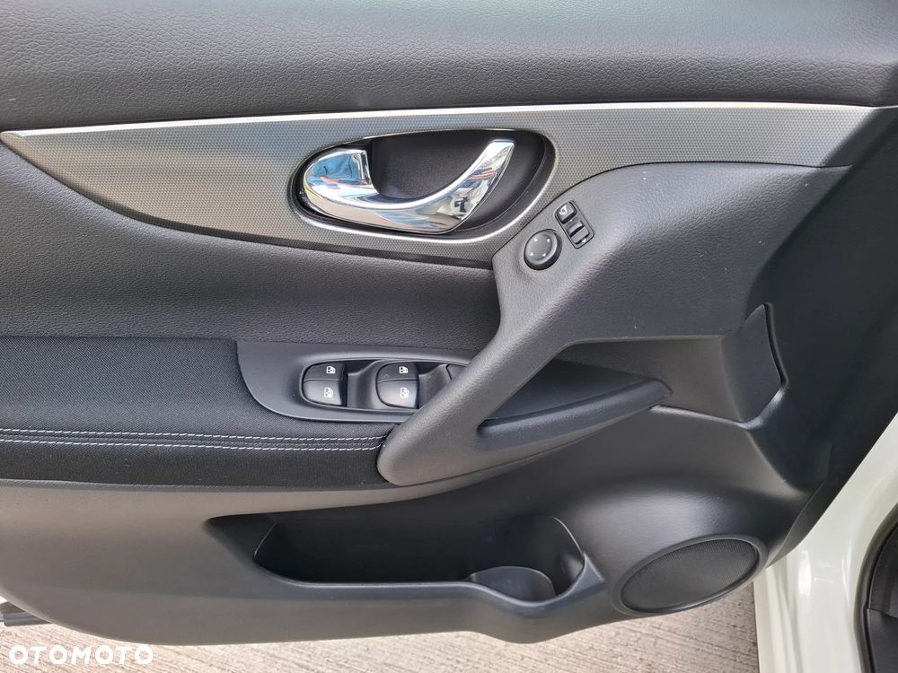 Nissan Qashqai 1.6 DIG-T 360 - 15