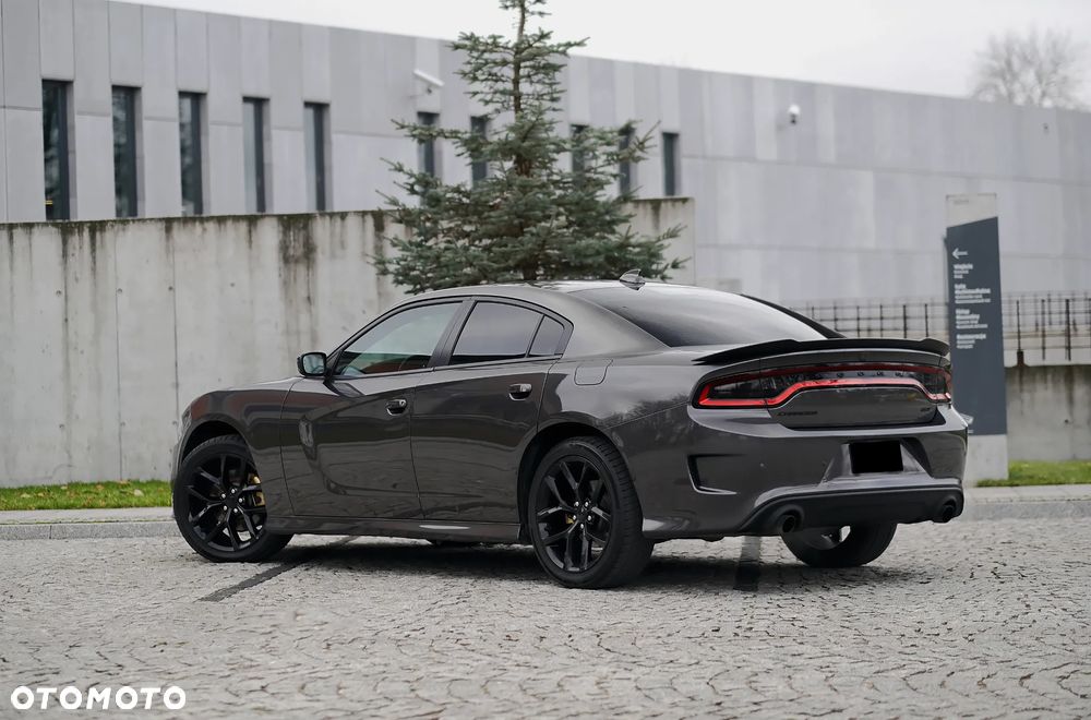 Dodge Charger 3.6 GT - 12
