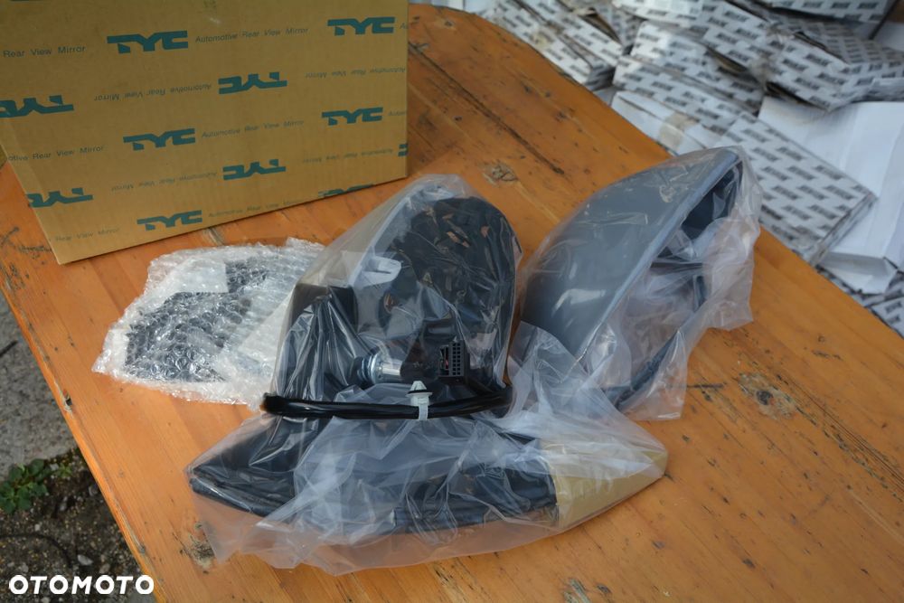 VW Golf V lusterko prawe - 1