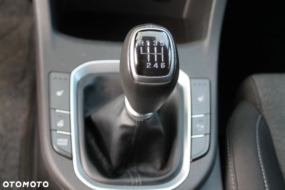 Hyundai i30 1.5 T-GDI 48V-Hybrid EDITION 30+ - 21