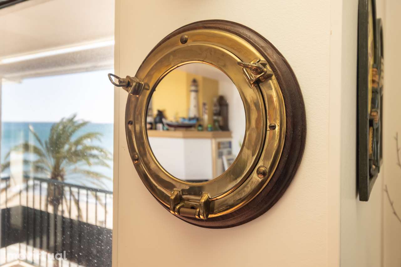 T4+1 Duplex em Primeira com 250m2, Linha de Mar | Sesimbra - Grande imagem: 3/35