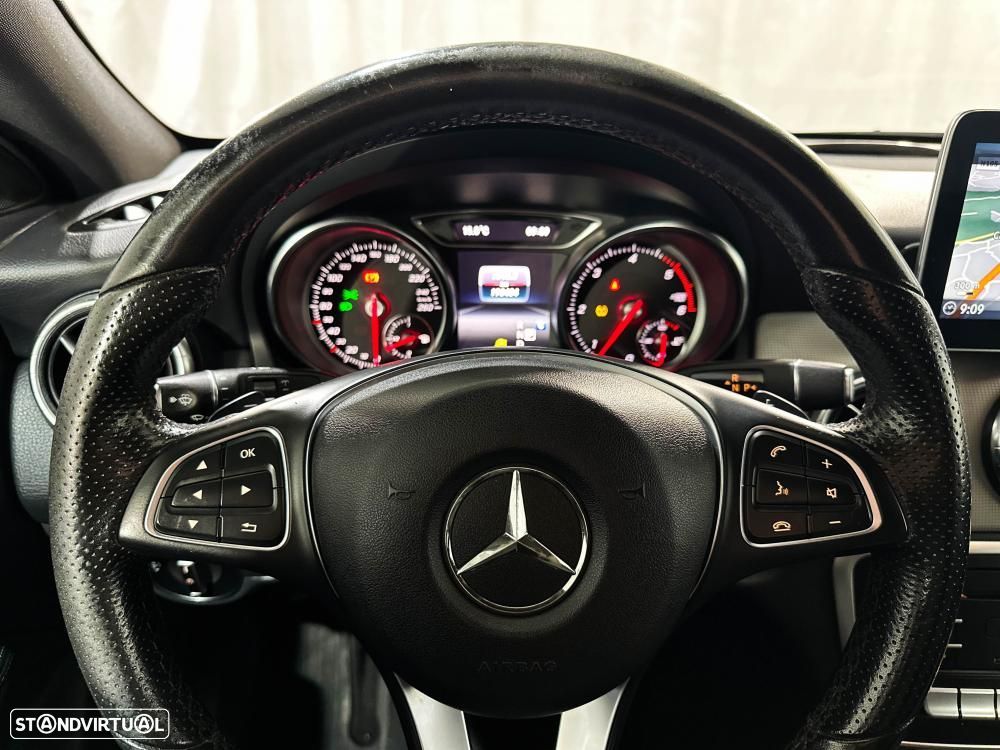 Mercedes-Benz CLA 200 d 4Matic 7G-DCT UrbanStyle Edition - 34