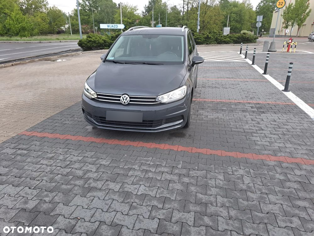 Volkswagen Touran 2.0 TDI BMT Comfortline DSG - 4