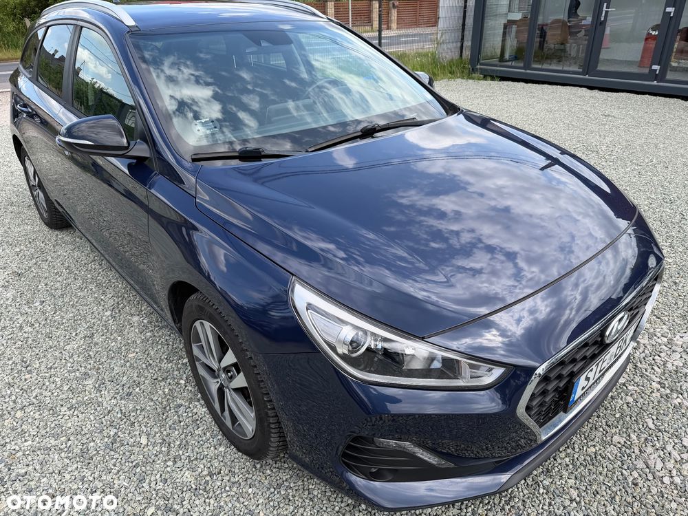 Hyundai i30 1.6 CRDI Trend - 11
