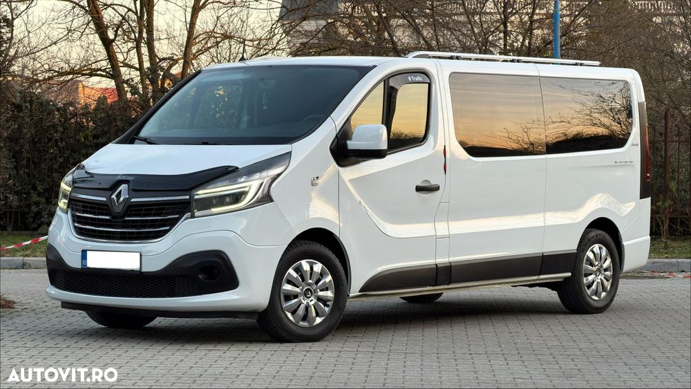 Renault Trafic - 1