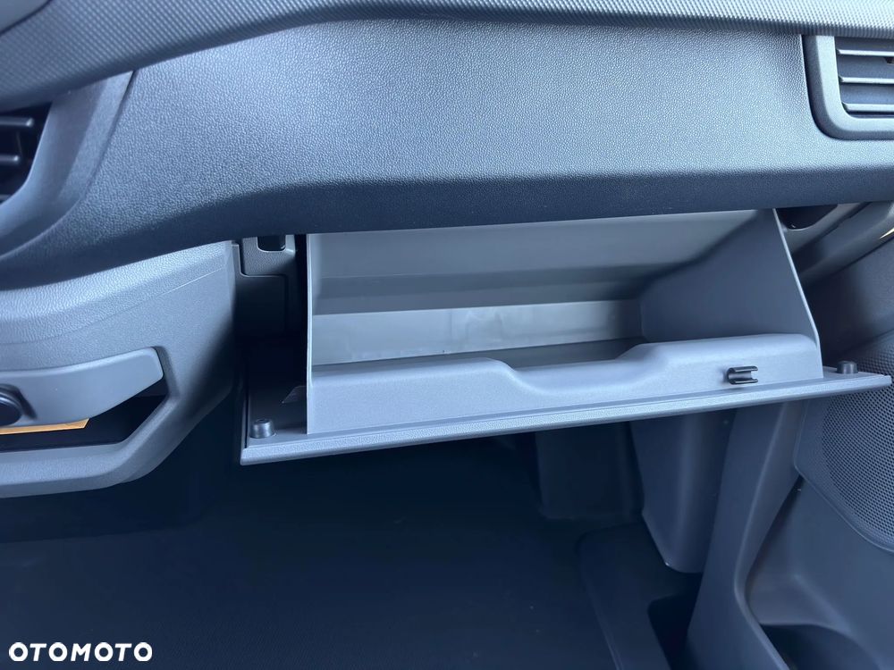 Ford Transit Custom Van Trend 2.0 136 KM  FWD - 17