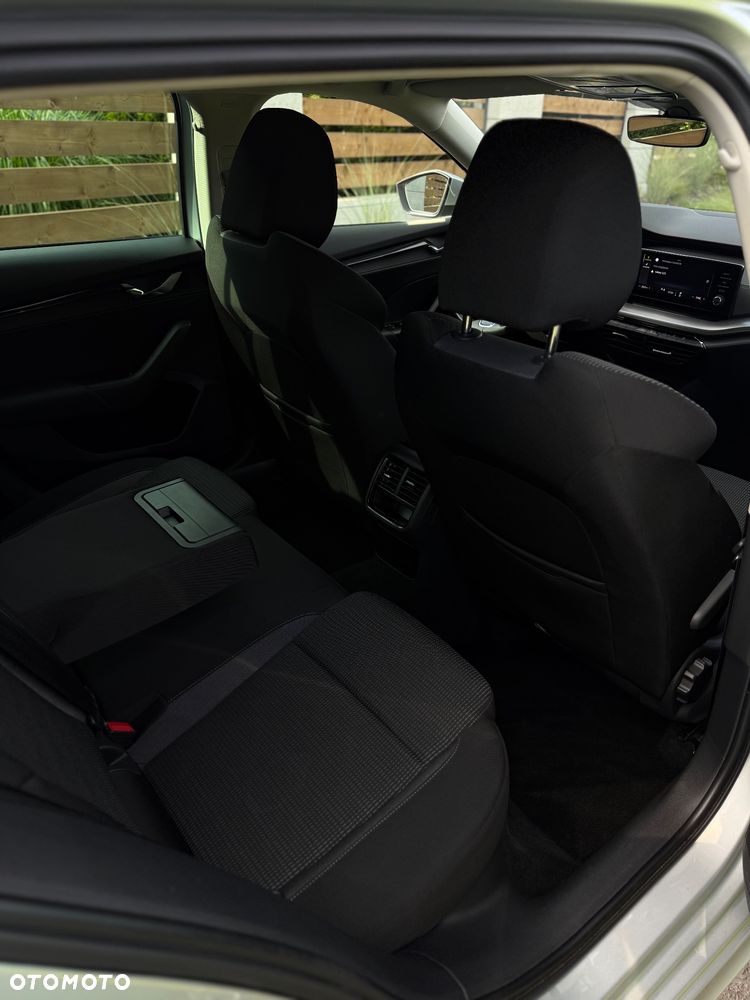 Skoda Octavia 2.0 TDI SCR Ambition DSG - 17