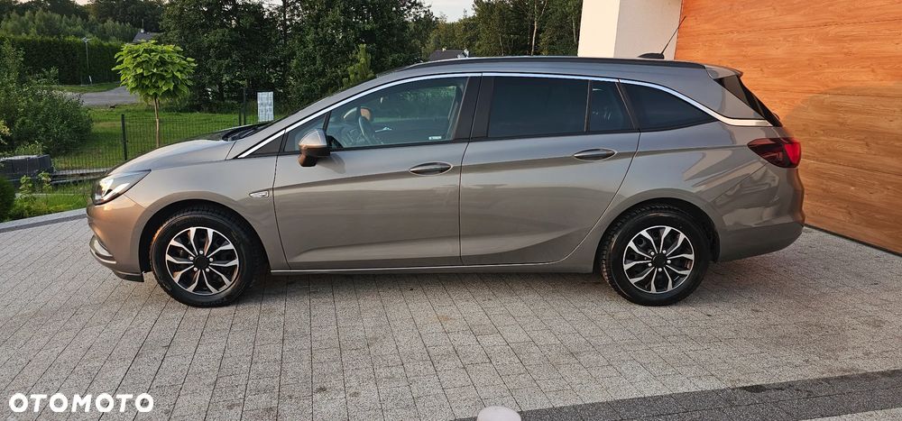 Opel Astra 1.4 Turbo Start/Stop Sports Tourer Dynamic - 28