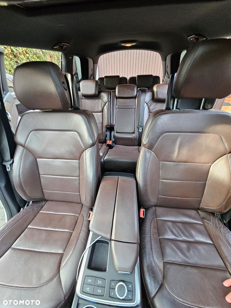 Mercedes-Benz GL 350 BlueTEC 4-Matic - 18