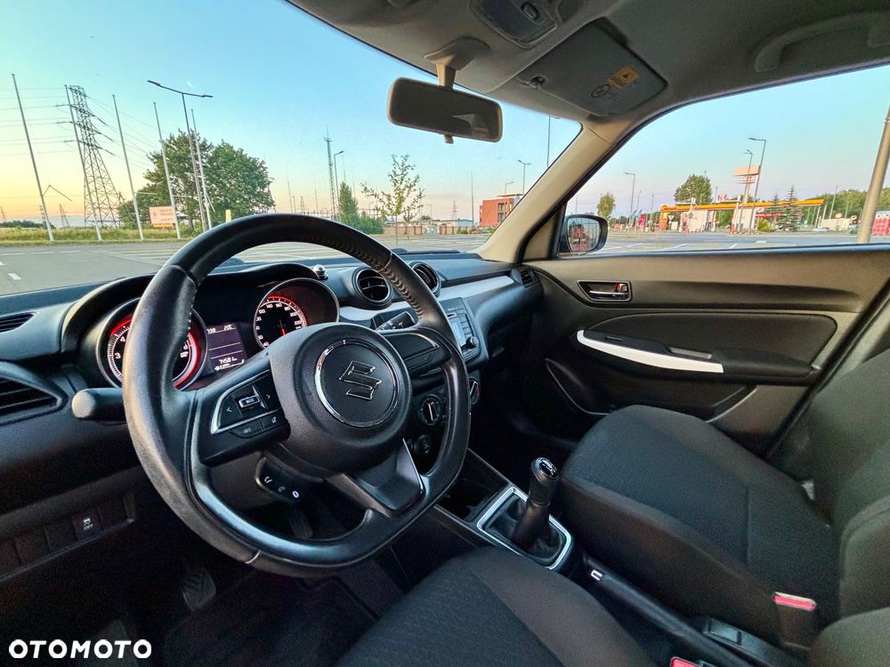 Suzuki Swift 1.2 Dualjet Comfort - 9