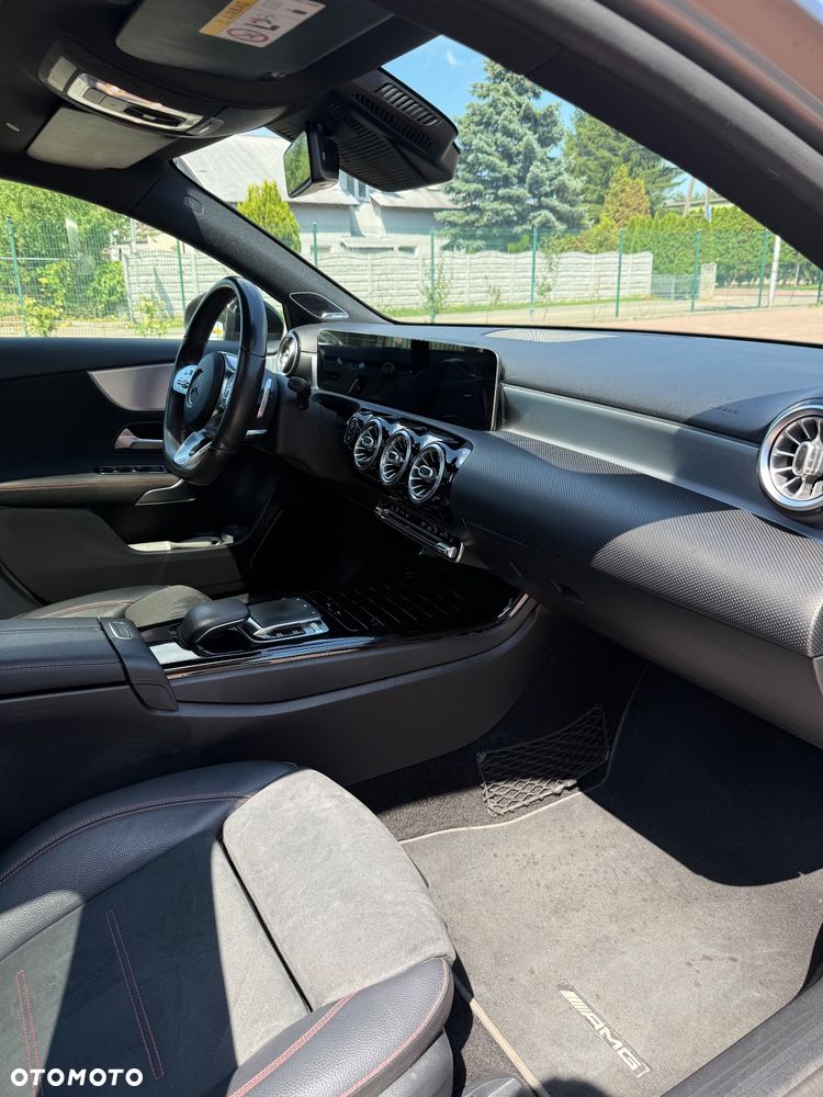 Mercedes-Benz Klasa A 250 4-Matic AMG Line 7G-DCT - 11