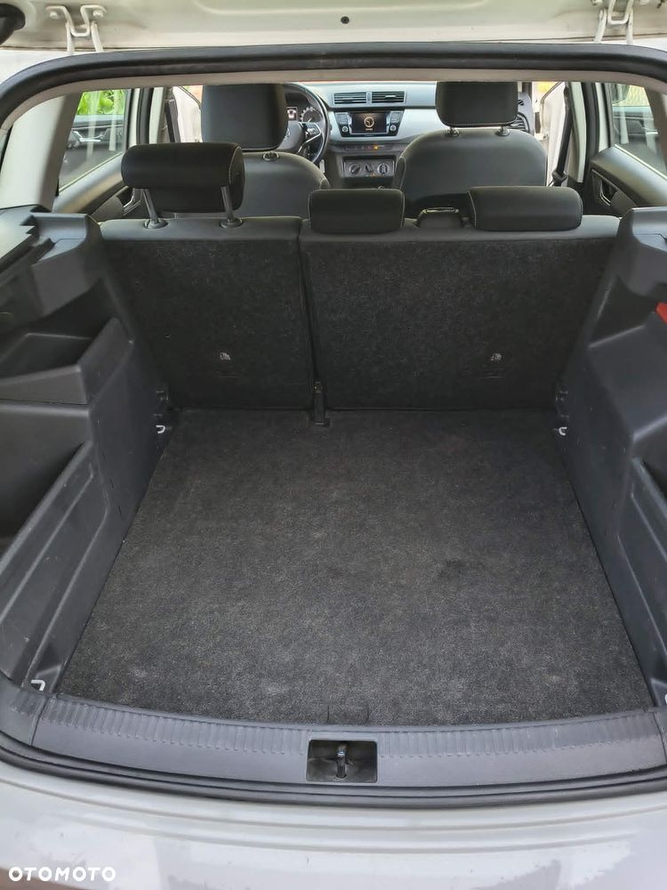 Skoda Fabia 1.0 TSI Ambition - 11
