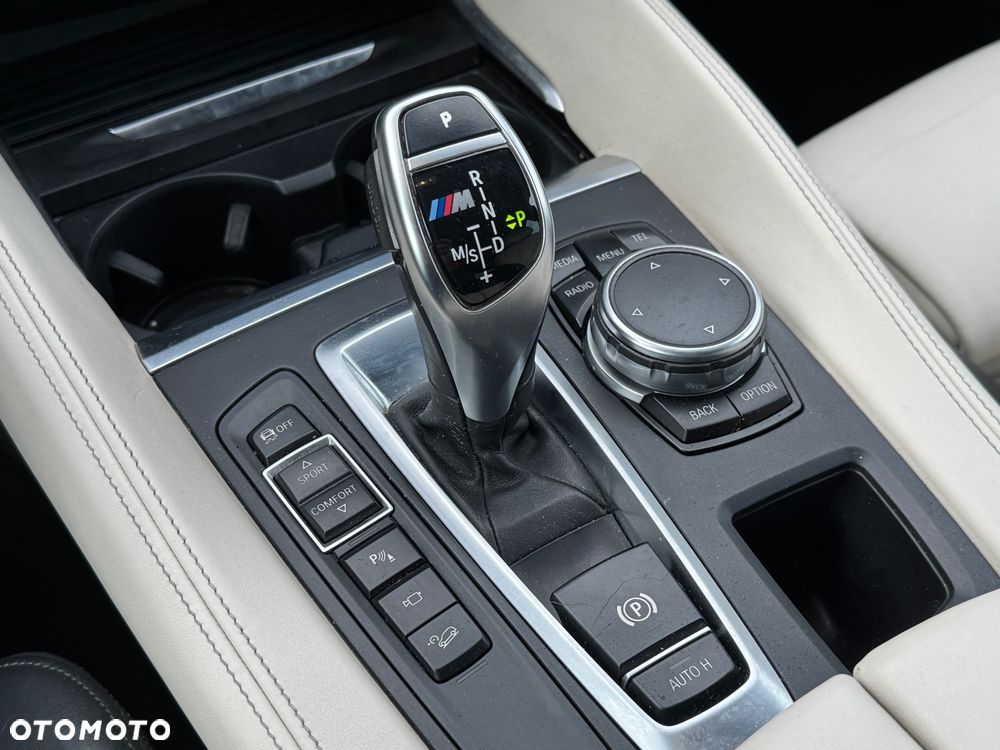 BMW X6 - 21