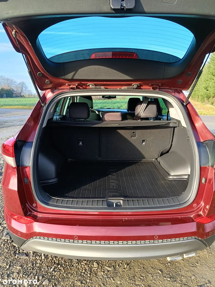 Hyundai Tucson 2.0 CRDI Style 4WD - 11