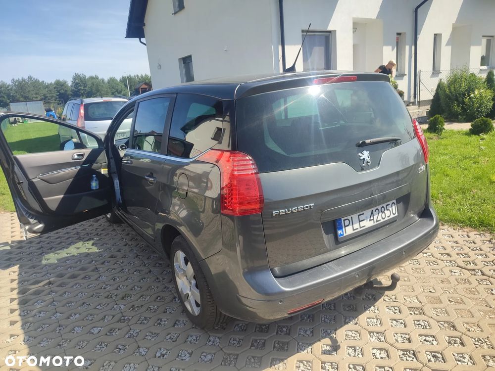 Peugeot 5008 2.0 HDi Family - 3
