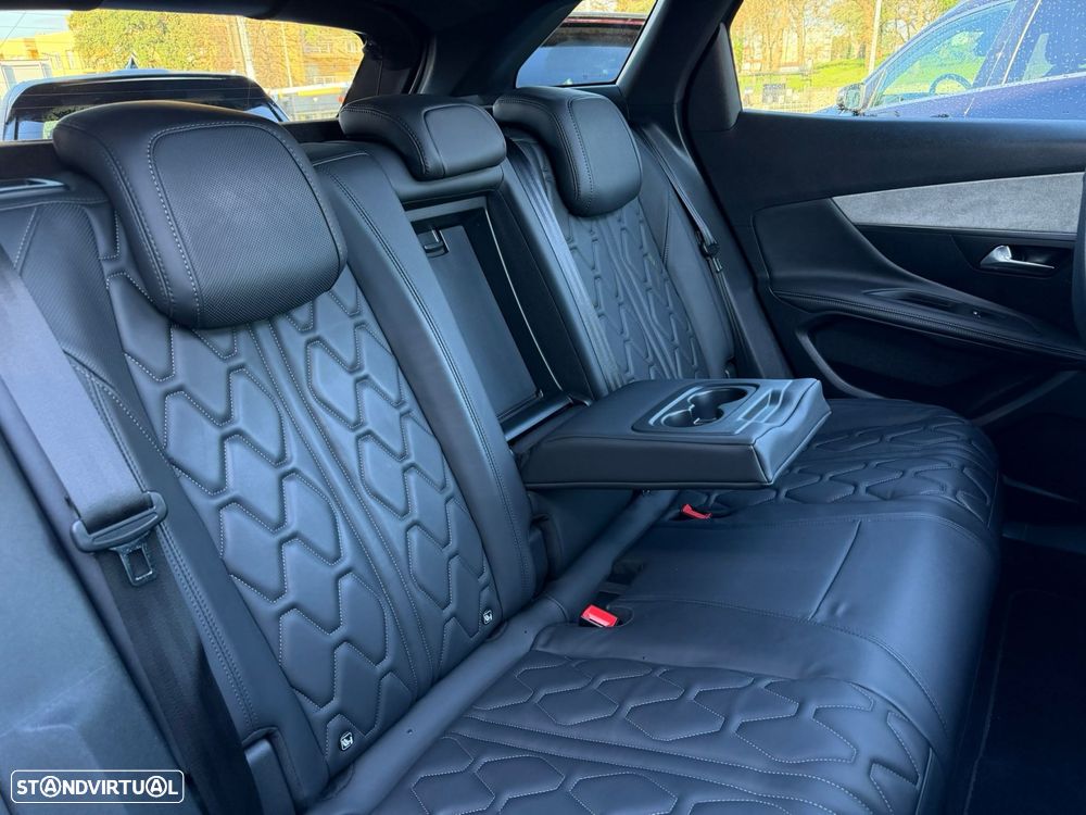 Peugeot 3008 1.6 Hybrid GT e-EAT8 - 24