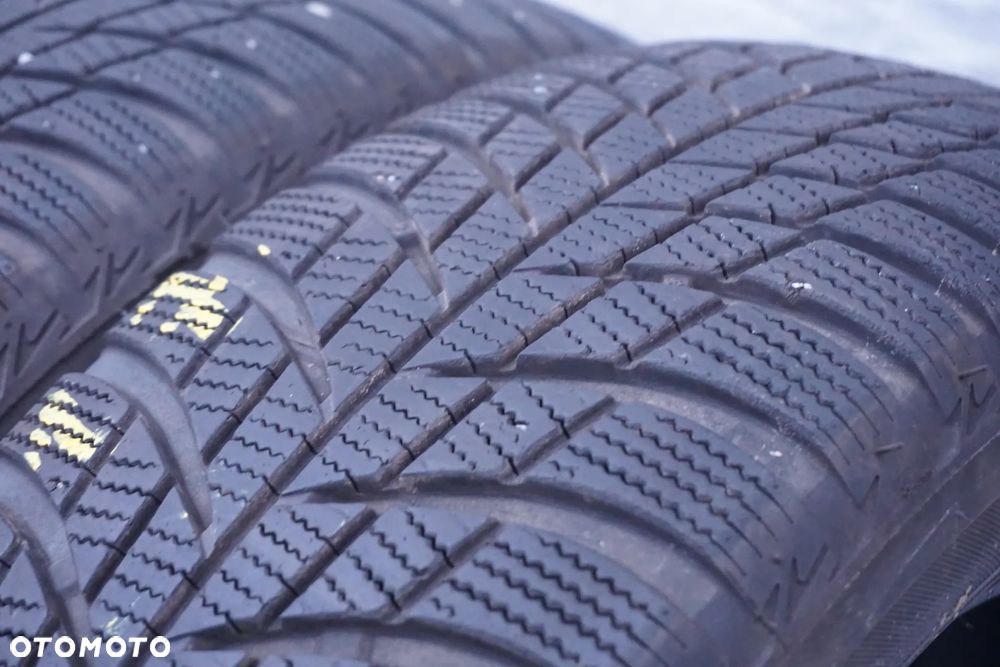 215 65 17 Bridgestone blizzak LM001 - 5