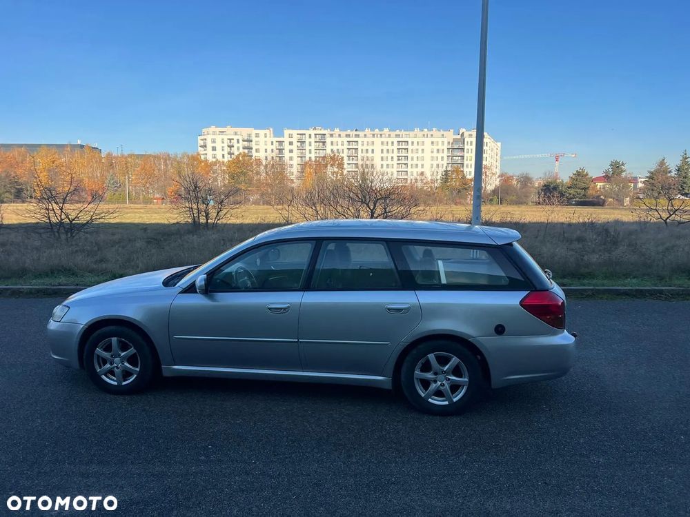 Subaru Legacy 2.0i AT - 17