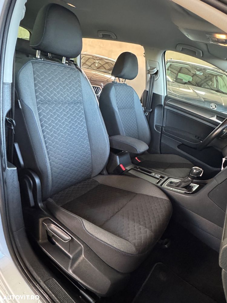 Volkswagen Golf Variant 2.0 TDI SCR DSG Join - 19