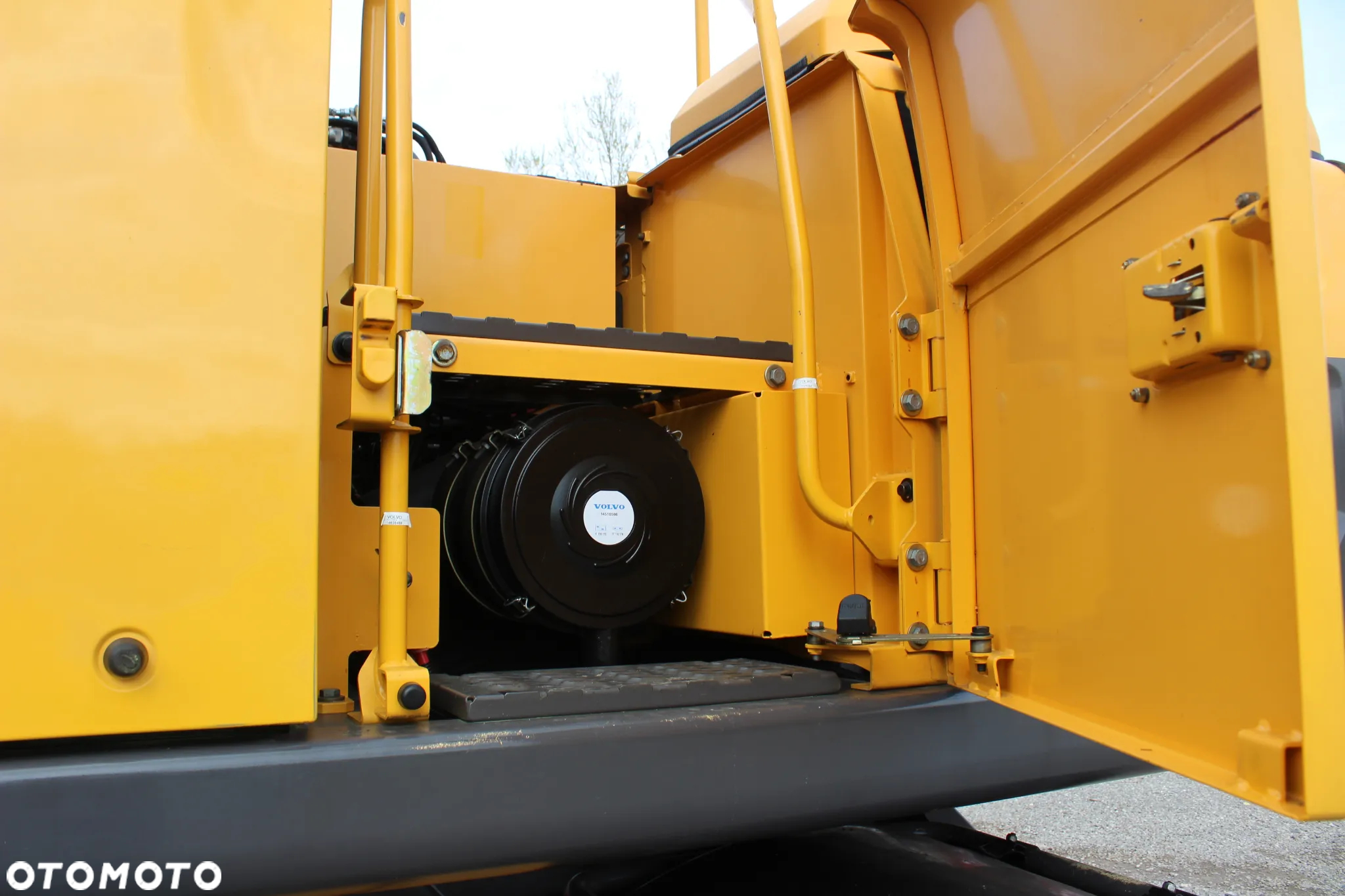 Volvo Ew 180D Rototilt Szczypce Sprowadzona - 13