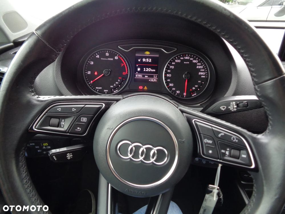 Audi A3 Sportback - 11