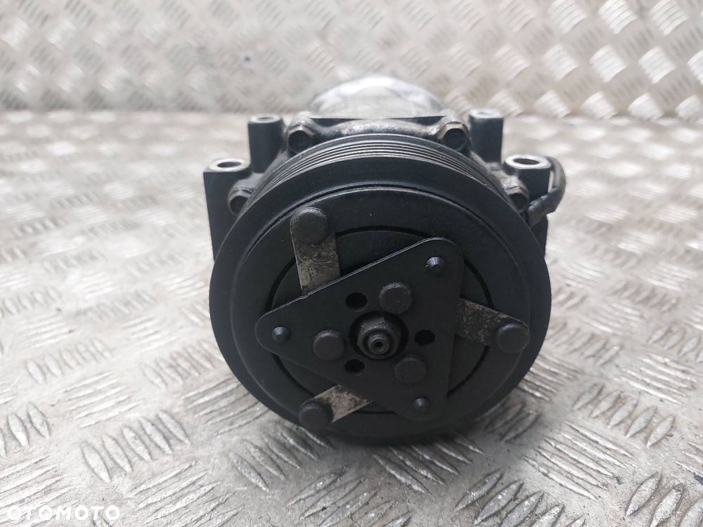 SPRĘŻARKA KOMPRESOR KLIMATYZACJI FORD FOCUS MK2 1.6 TDCI - 3