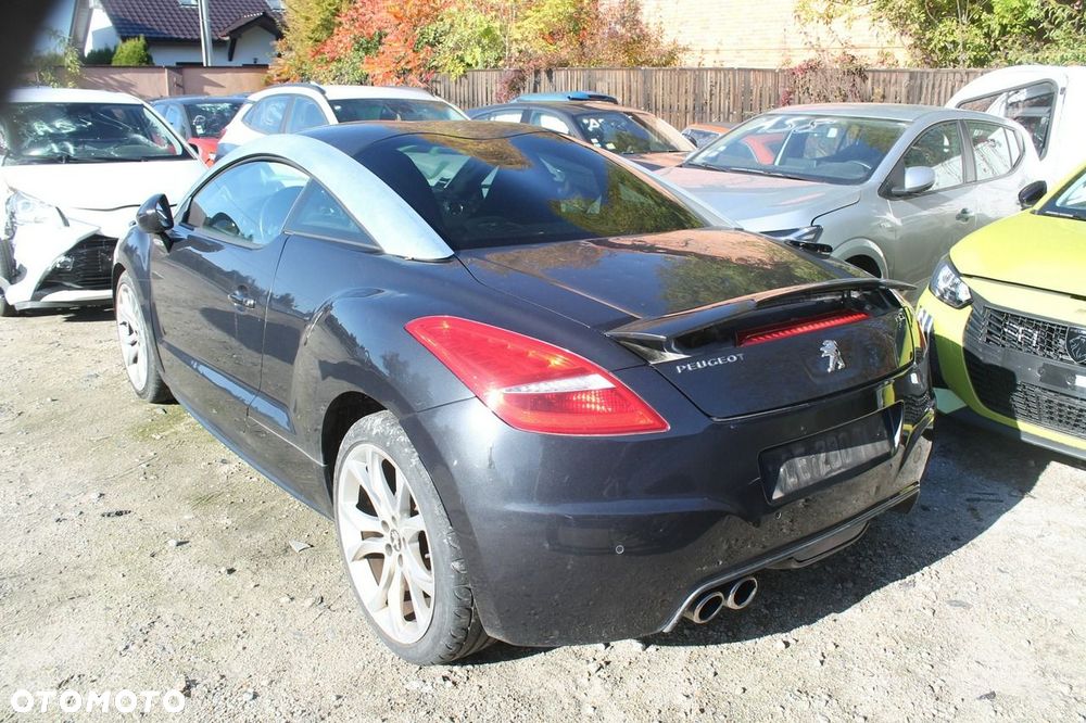 Peugeot RCZ - 3